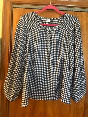 Old Navy- Navy and White Gingham Button-Front Blouse